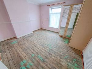 Photo 4- click for photo gallery